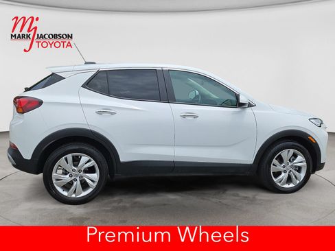 Used 2025 Buick Encore GX Preferred FWD image 7