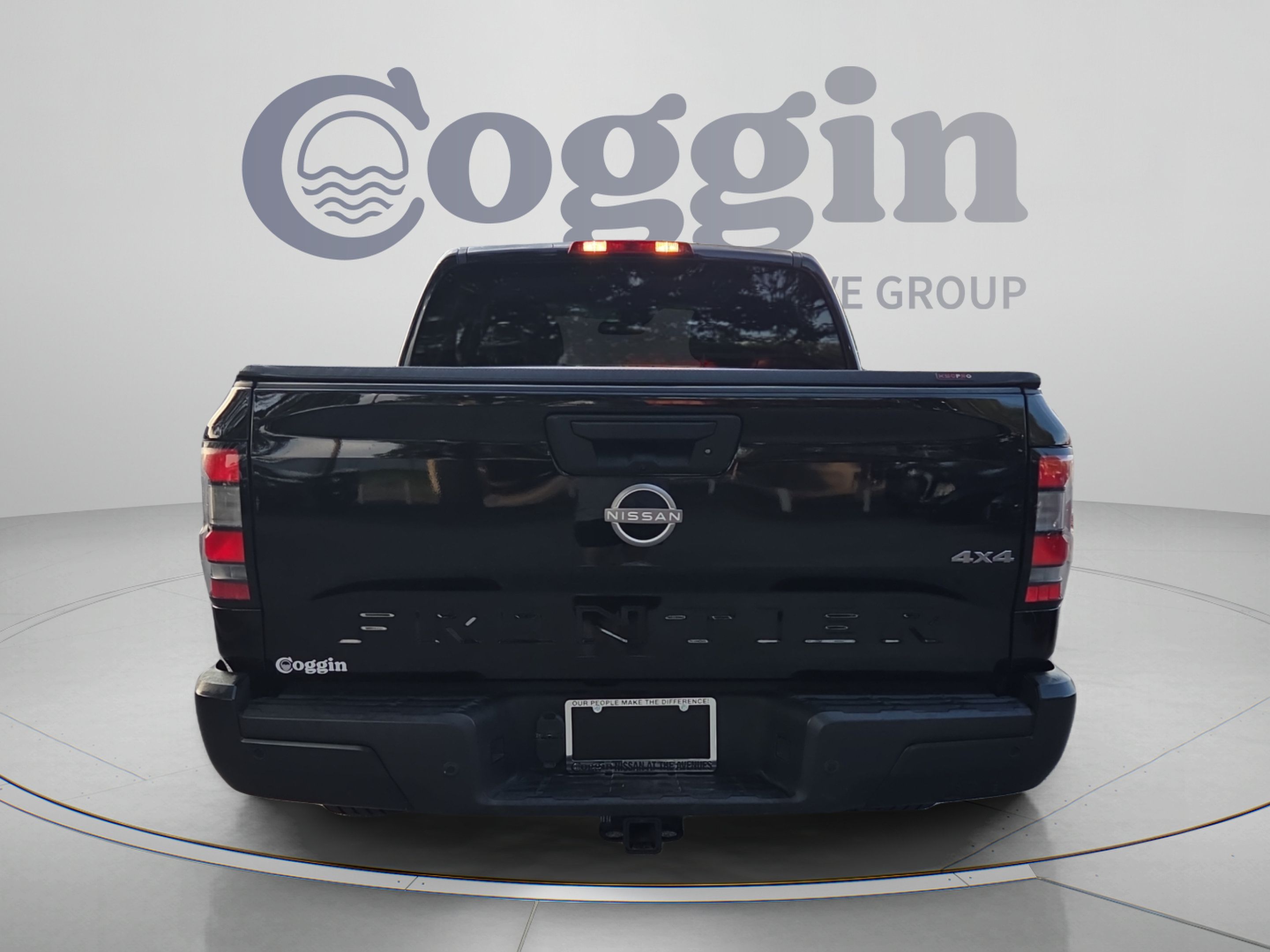 Used 2022 Nissan Frontier S w/ Technology Package AWD/4WD image 4