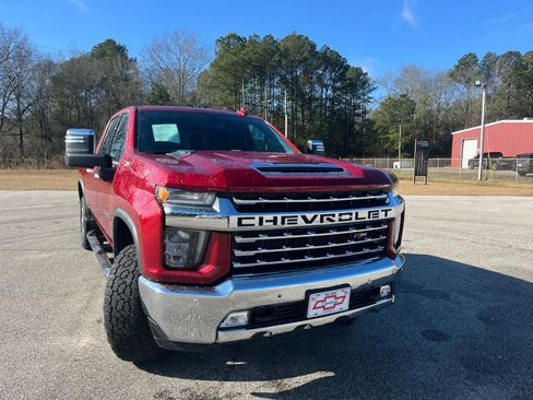 Used 2020 Chevrolet Silverado 3500 LTZ w/ LTZ Plus Package image 12