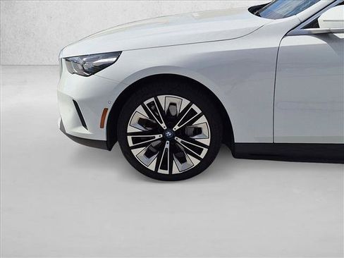 Certified 2024 BMW i5 eDrive40i w/ M Sport Package RWD image 13