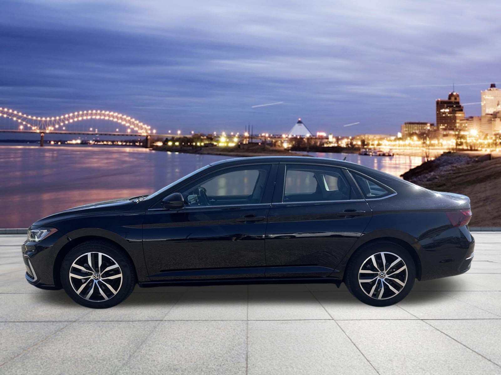 Used 2025 Volkswagen Jetta SE FWD image 2