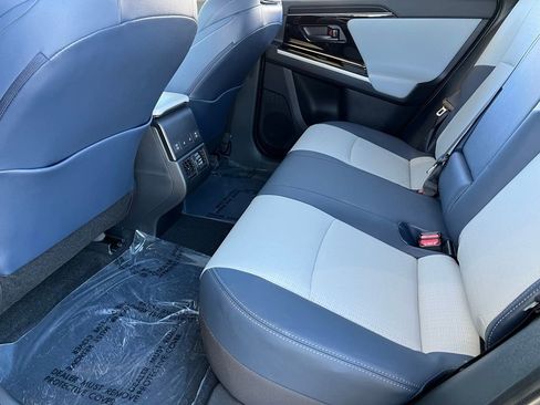 Certified 2025 Subaru Solterra Limited image 15