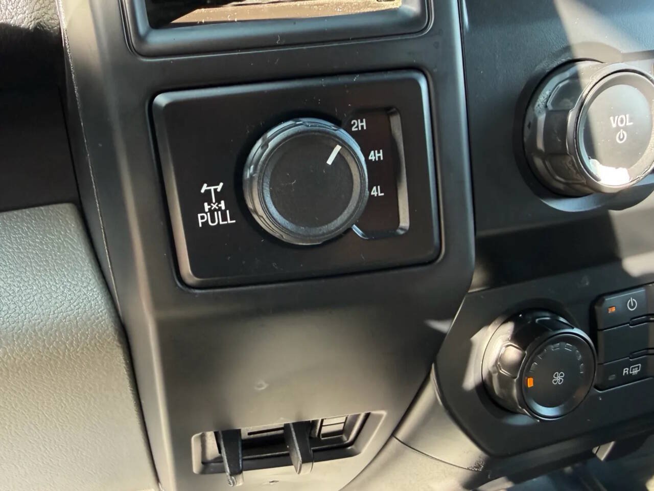 Used 2019 Ford F150 XL w/ XL Power Equipment Group AWD/4WD image 13