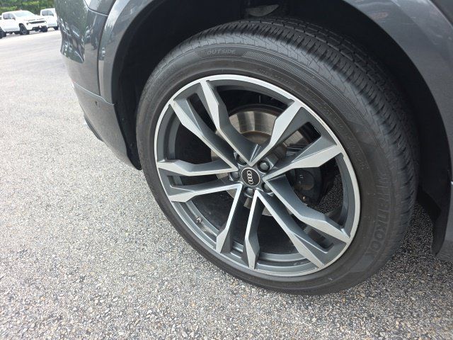 Used 2022 Audi SQ8 Prestige AWD/4WD image 10
