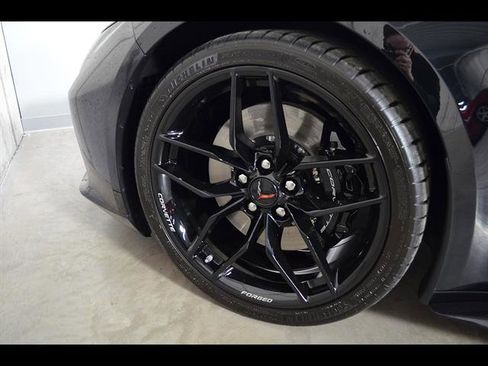Used 2026 Chevrolet Corvette Z06 w/ Stealth Interior Trim Package RWD image 9