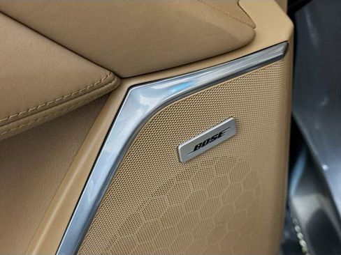 Used 2019 Cadillac Escalade Platinum image 21