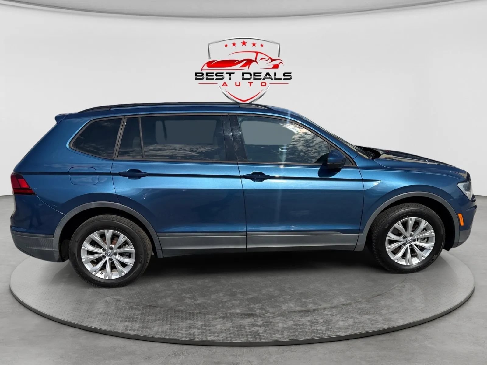 Used 2019 Volkswagen Tiguan S FWD image 7