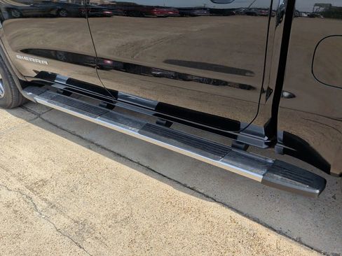 New 2026 GMC Sierra 1500 SLT image 50