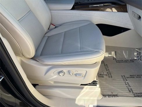 Certified 2024 Cadillac Escalade Premium Luxury Platinum w/ LPO, Floor Liner Package image 16