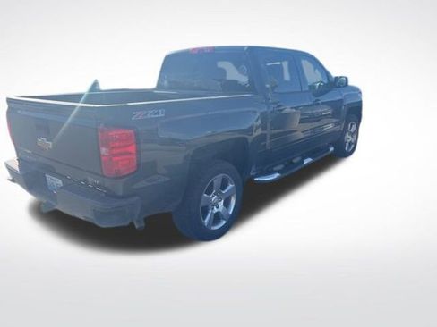Used 2017 Chevrolet Silverado 1500 LT w/ All Star Edition image 7