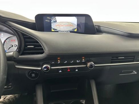 Used 2025 MAZDA MAZDA3 s image 22
