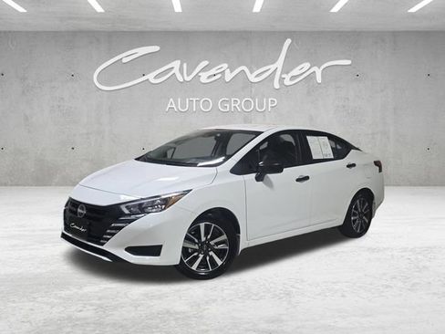 Certified 2025 Nissan Versa S w/ S Plus Package FWD image 1