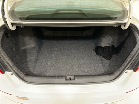 Used 2022 Honda Accord Sport image 2