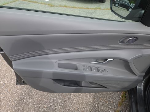 New 2026 Hyundai Elantra SEL Sport FWD image 5