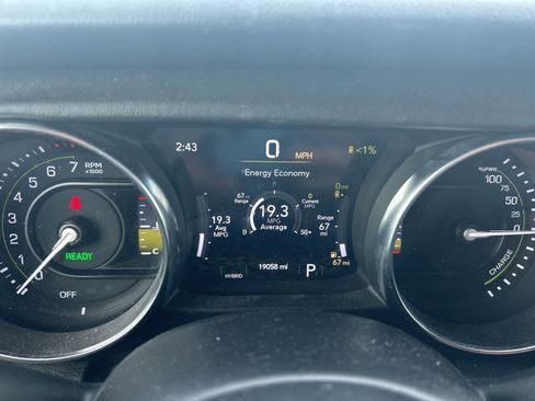 Used 2023 Jeep Wrangler Sahara image 46