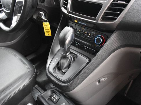 Used 2020 Ford Transit Connect XL FWD image 24