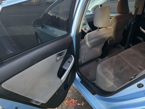 Used 2012 Toyota Prius Plug-In Hybrid image 13