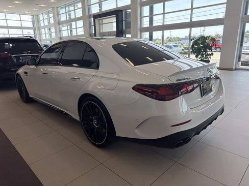 Used 2025 Mercedes-Benz E 53 AMG e 4MATIC Sedan image 5