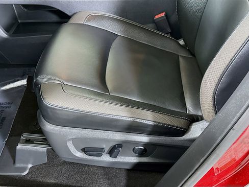 Used 2023 Nissan Pathfinder SL w/ SL Premium Package image 27