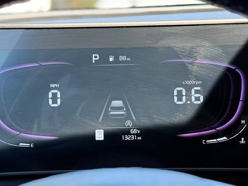 Used 2024 Kia Sportage EX image 21