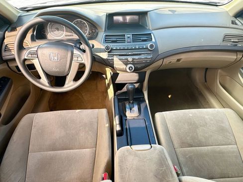 Used 2010 Honda Accord LX-P image 24