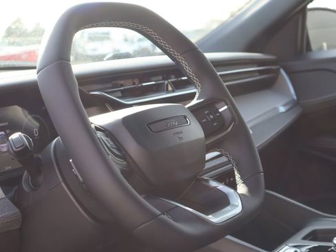 New 2026 Jeep Cherokee Laredo AWD/4WD image 23