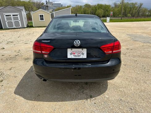 Used 2012 Volkswagen Passat 2.5 S FWD image 7