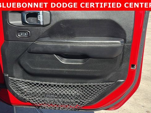 Used 2020 Jeep Gladiator Overland image 32