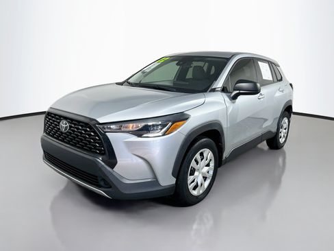 Used 2022 Toyota Corolla Cross L FWD image 10