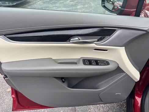 Used 2024 Cadillac XT6 Premium Luxury w/ LPO, Floor Liner Package image 11