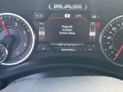 Used 2024 RAM 2500 Laramie AWD/4WD image 31