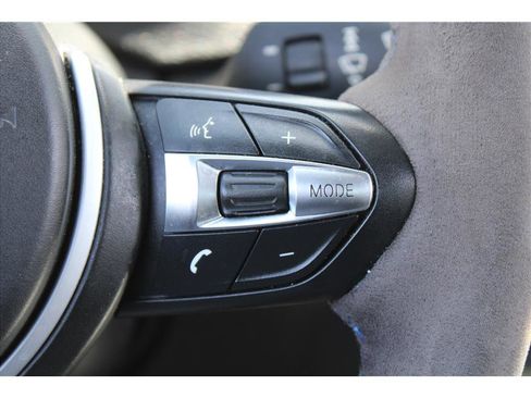 Used 2015 BMW M4 Coupe w/ Executive Package RWD image 17