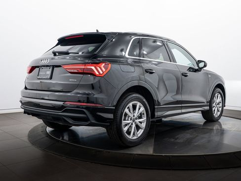 Certified 2025 Audi Q3 2.0T Premium Plus w/ Premium Plus Package image 4