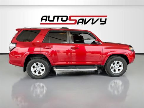 Used 2022 Toyota 4Runner SR5 Premium image 8
