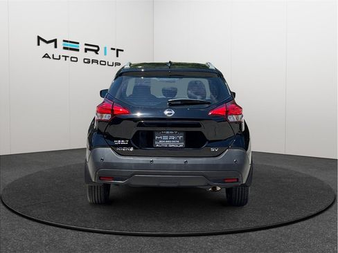 Used 2020 Nissan Kicks SV FWD image 8