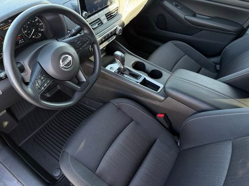 Certified 2025 Nissan Altima 2.5 S image 15