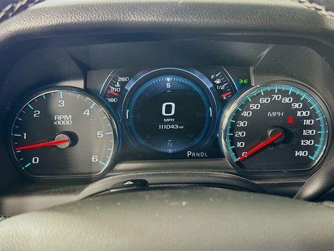 Used 2019 GMC Yukon Denali w/ Denali Ultimate Black Edition AWD/4WD image 12