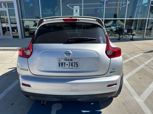 Used 2013 Nissan Juke SL w/ Sport Pkg FWD image 5