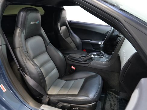 Used 2011 Chevrolet Corvette ZR1 w/ Preferred Equipment Group RWD image 30