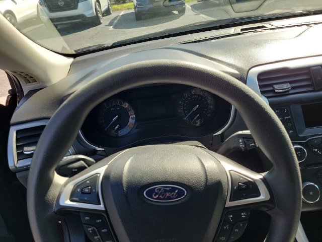 Used 2013 Ford Fusion S FWD image 22