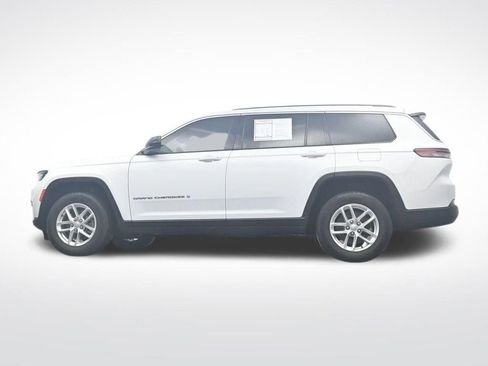 Used 2023 Jeep Grand Cherokee L Laredo RWD image 39