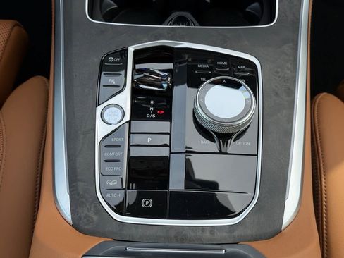 New 2026 BMW X5 xDrive40i AWD/4WD image 19