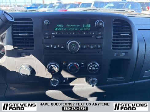 Used 2012 Chevrolet Silverado 1500 LT image 23