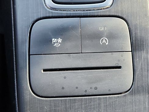 Used 2025 Ford Escape ST-Line FWD image 23