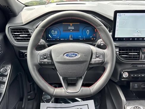 Used 2023 Ford Escape ST-Line Elite w/ Premium Technology Package AWD/4WD image 21