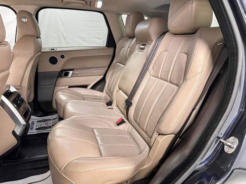 Used 2016 Land Rover Range Rover Sport HSE image 10