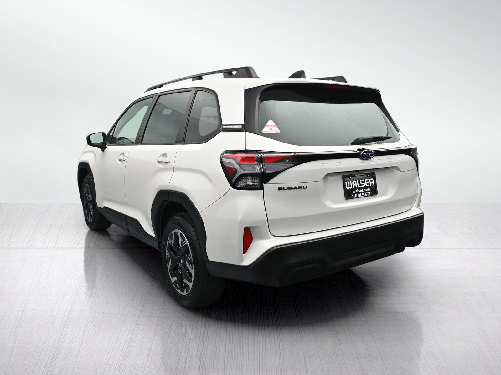 Used 2025 Subaru Forester Premium AWD/4WD image 5
