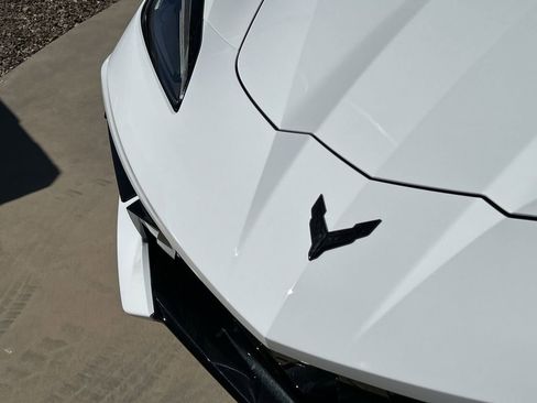 Used 2025 Chevrolet Corvette Stingray Coupe w/ 1LT image 30