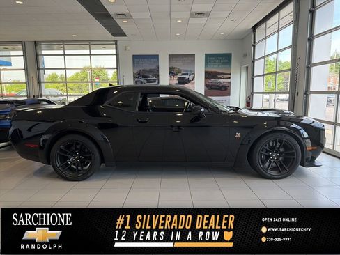 Used 2023 Dodge Challenger R/T Scat Pack RWD image 1