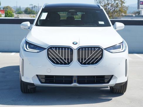 New 2026 BMW X3 xDrive30 w/ Premium Package image 2